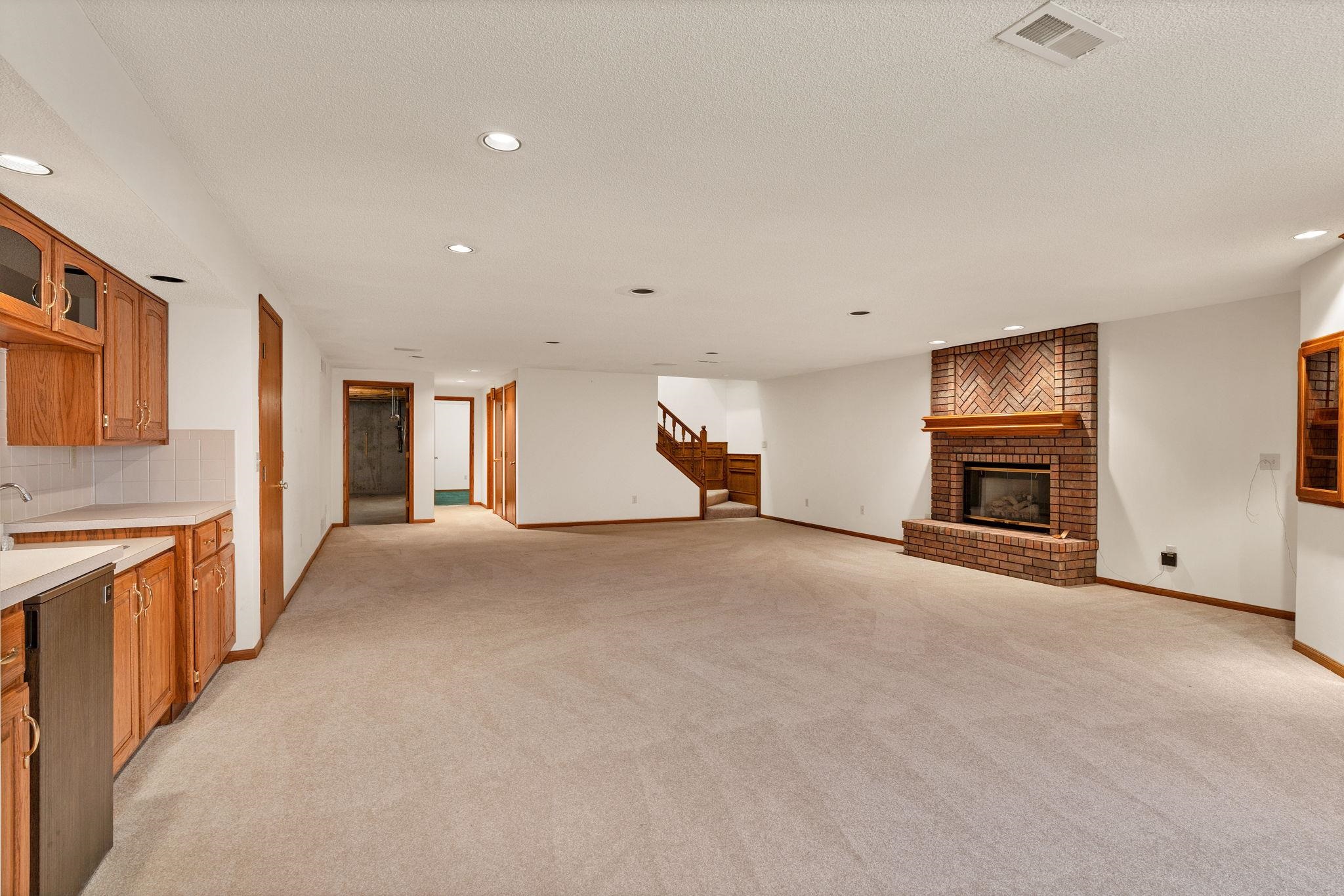 146 S Forestview Ct, Wichita, Kansas image 18