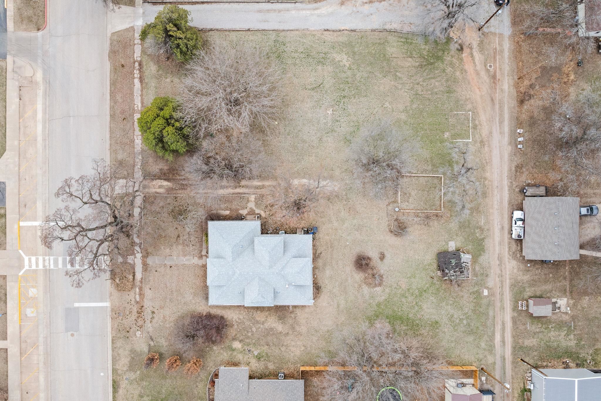 112 N Highland St, Conway Springs, Kansas image 33