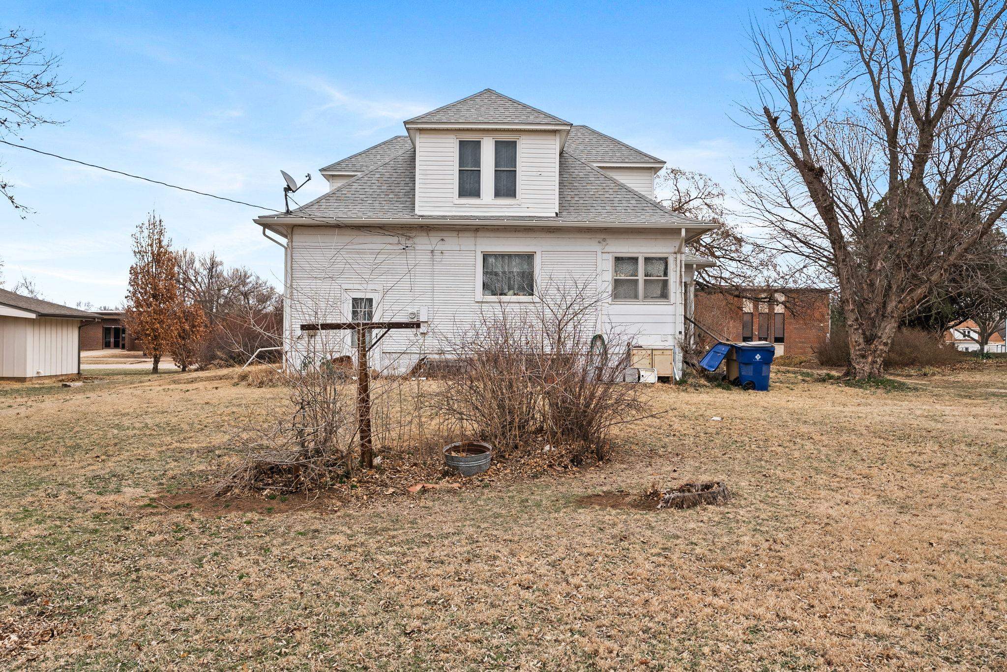 112 N Highland St, Conway Springs, Kansas image 28