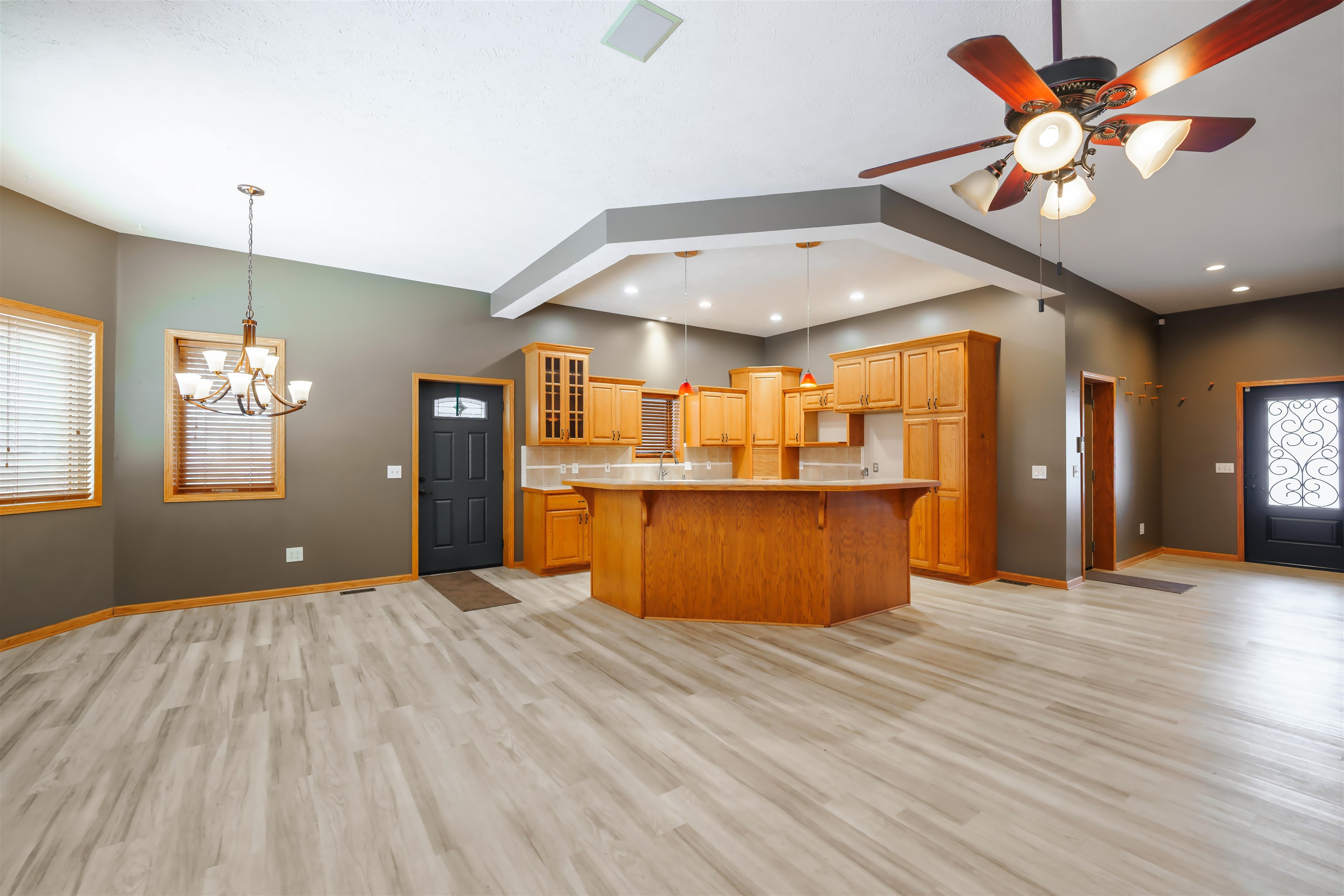 2250 Amarie Ct, Salina, Kansas image 5