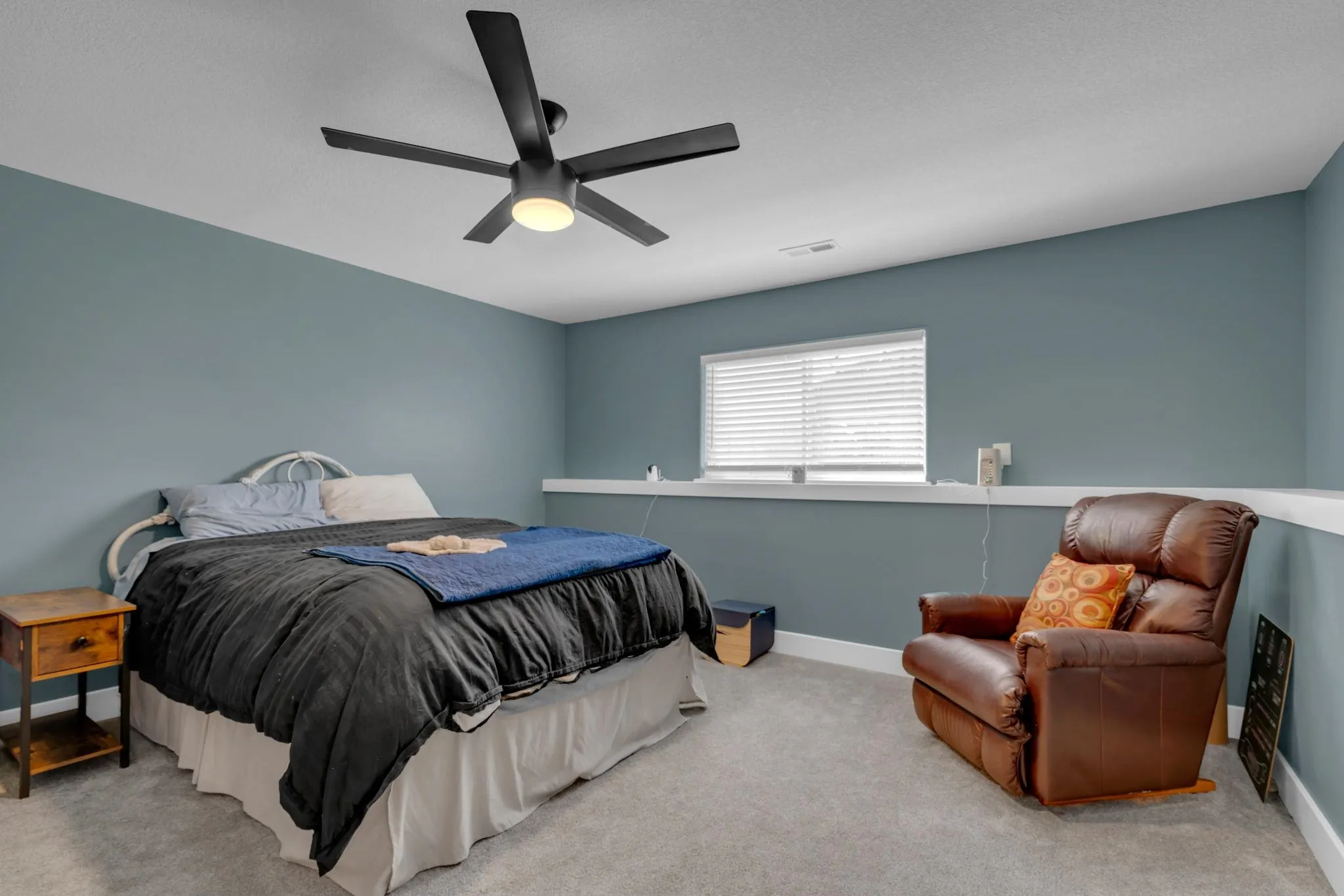 Wichita, Kansas 67204, United States, 5 Bedrooms Bedrooms, ,3 BathroomsBathrooms,Residential,Active,173686