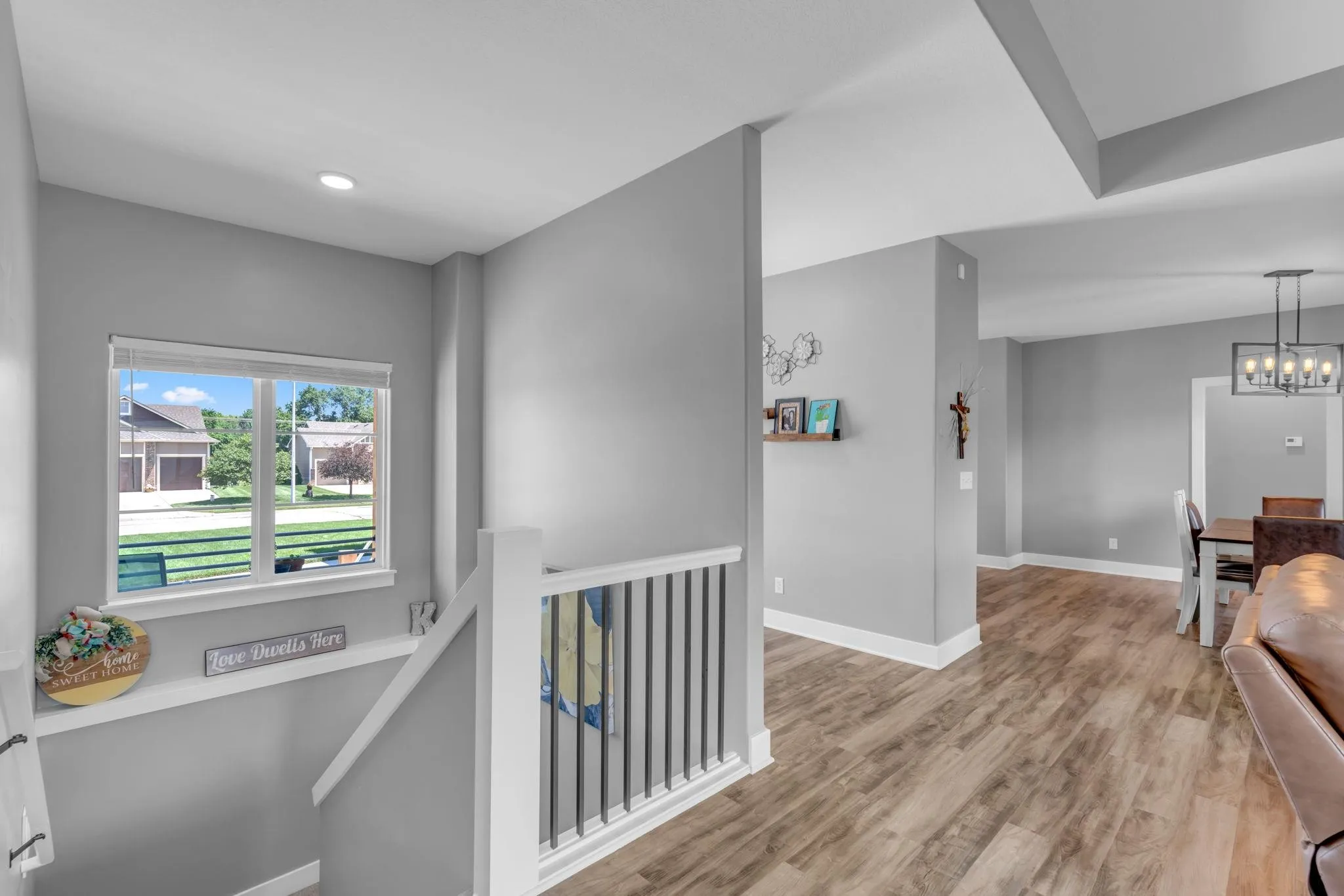 Wichita, Kansas 67204, United States, 5 Bedrooms Bedrooms, ,3 BathroomsBathrooms,Residential,Active,173686