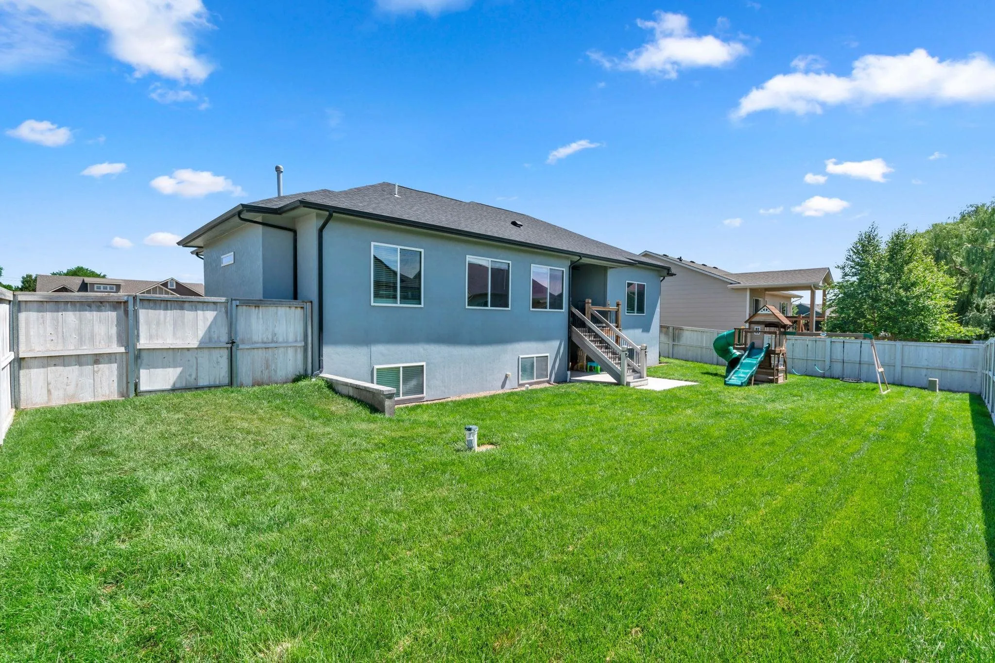 Wichita, Kansas 67204, United States, 5 Bedrooms Bedrooms, ,3 BathroomsBathrooms,Residential,Active,173686