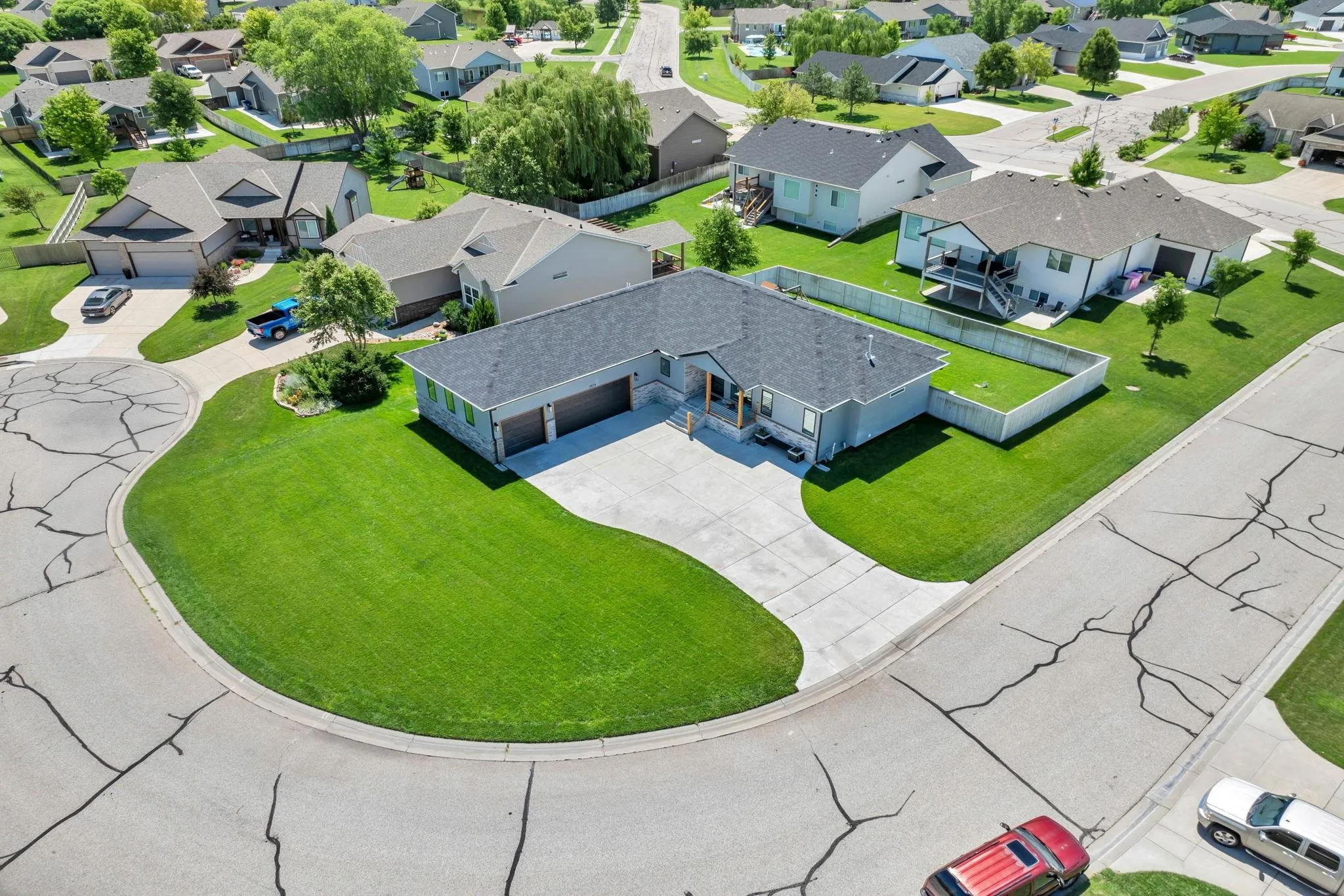 Wichita, Kansas 67204, United States, 5 Bedrooms Bedrooms, ,3 BathroomsBathrooms,Residential,Active,173686