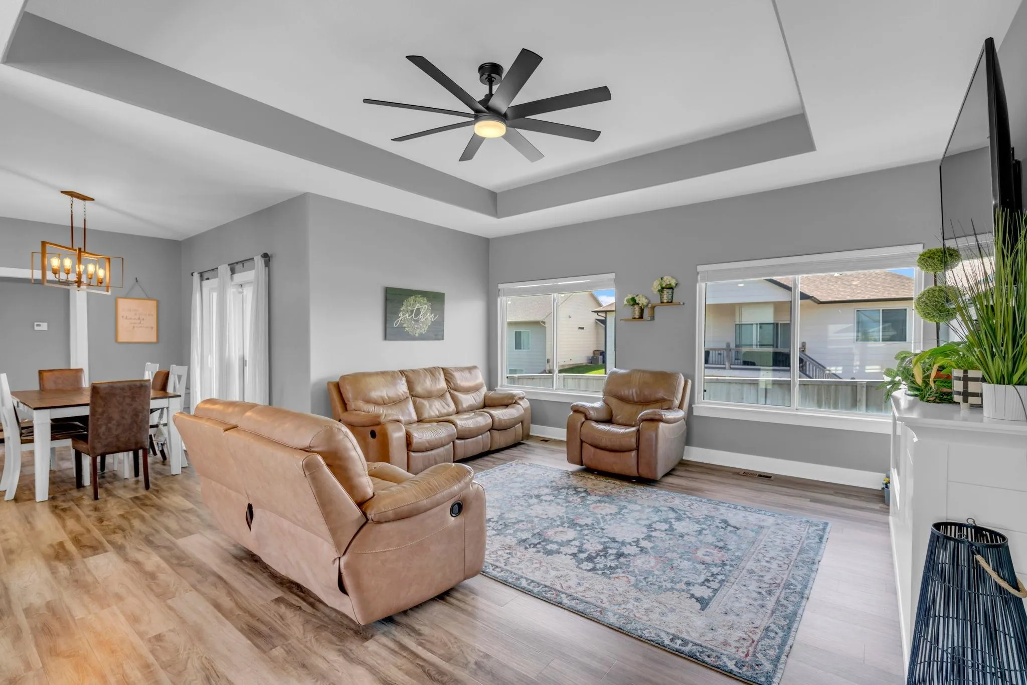 Wichita, Kansas 67204, United States, 5 Bedrooms Bedrooms, ,3 BathroomsBathrooms,Residential,Active,173686