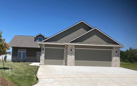 Townhouse For Sale - 13414 W Jewell Ct<br/> Sedgwick County, Wichita, KS 67235