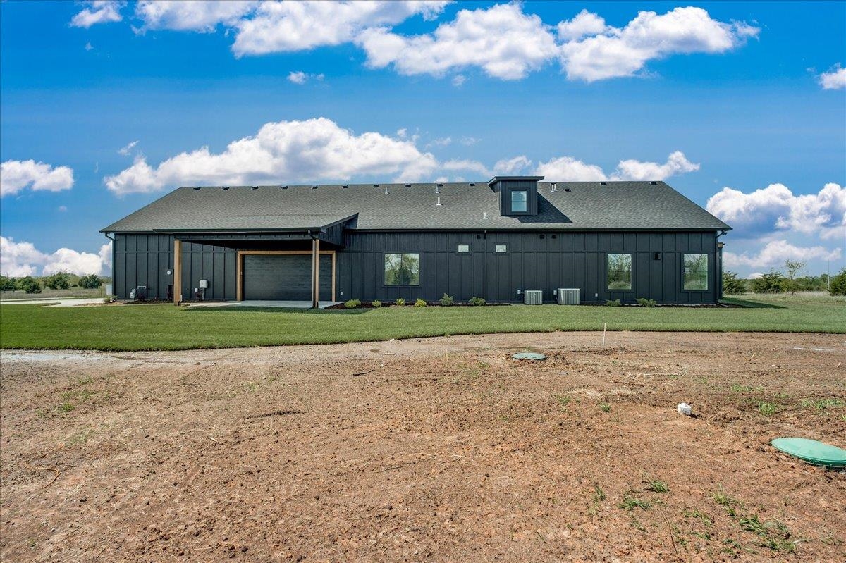 2440 E Cedar Hill Ct, Valley Center, Kansas image 35