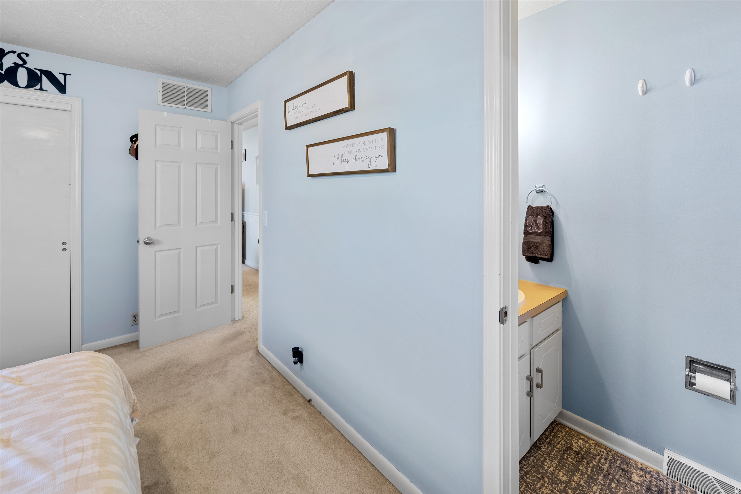 2649 E Ray Ave, Salina, Kansas image 15