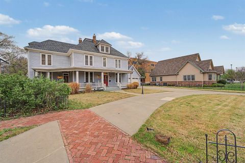 Homes For Sale - 130 W Prescott Ave<br/> Saline County, Salina, KS 67401
