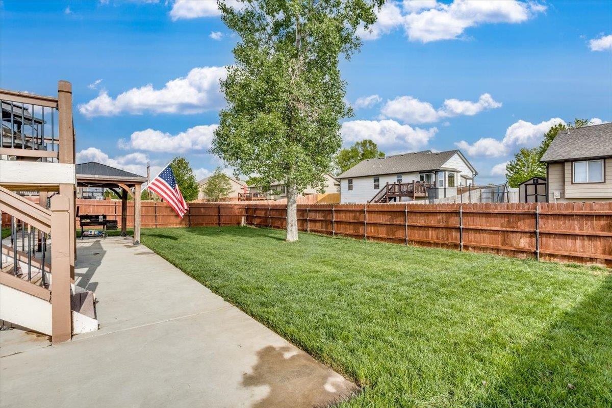 3307 S Bluelake Ct, Wichita, Kansas image 33