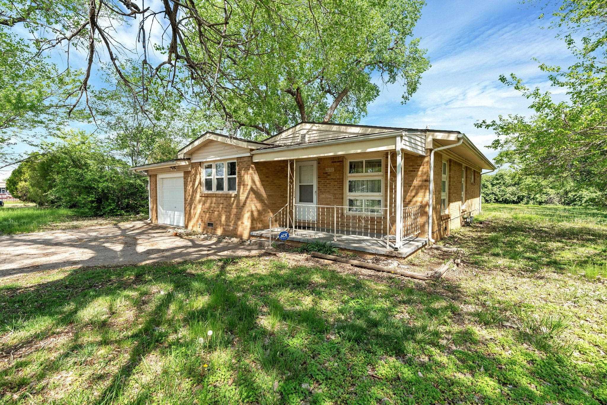 6130 N Judson Dr, Park City, Kansas image 4
