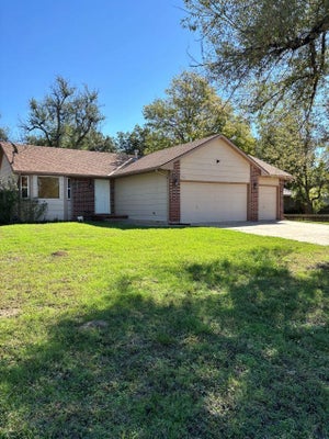 1168 N CURTIS ST, WICHITA, KS 67212 - Image 18ee8df1b86a7bdfdfc68169e0b59147/369634615