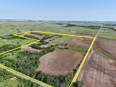 Vacant Land For Sale - 2375 Camp Road<br/> Miltonvale, KS 67466