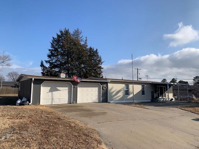 704 Woodland, Minneapolis, Kansas image 2