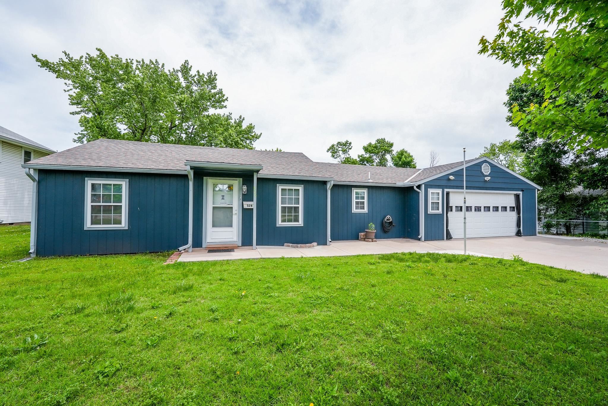526 N State St, El Dorado, Kansas image 21