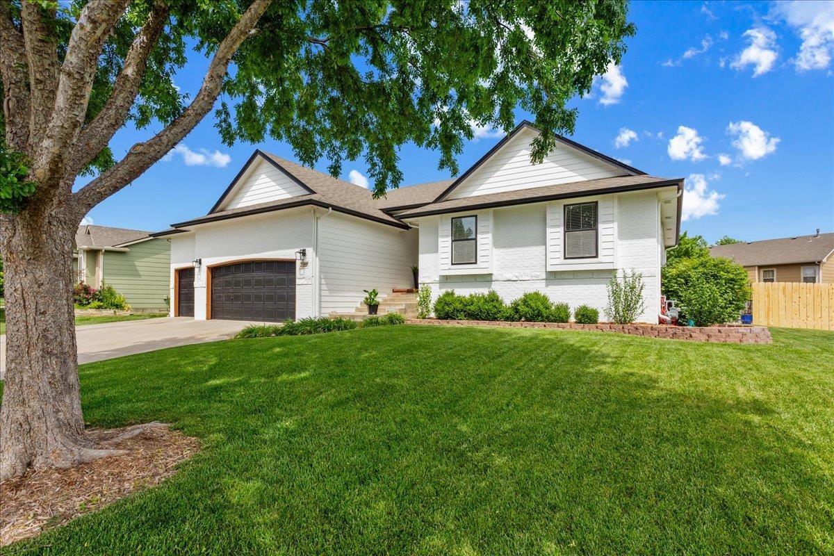 254 S Jamestown Cir, Andover, Kansas image 2
