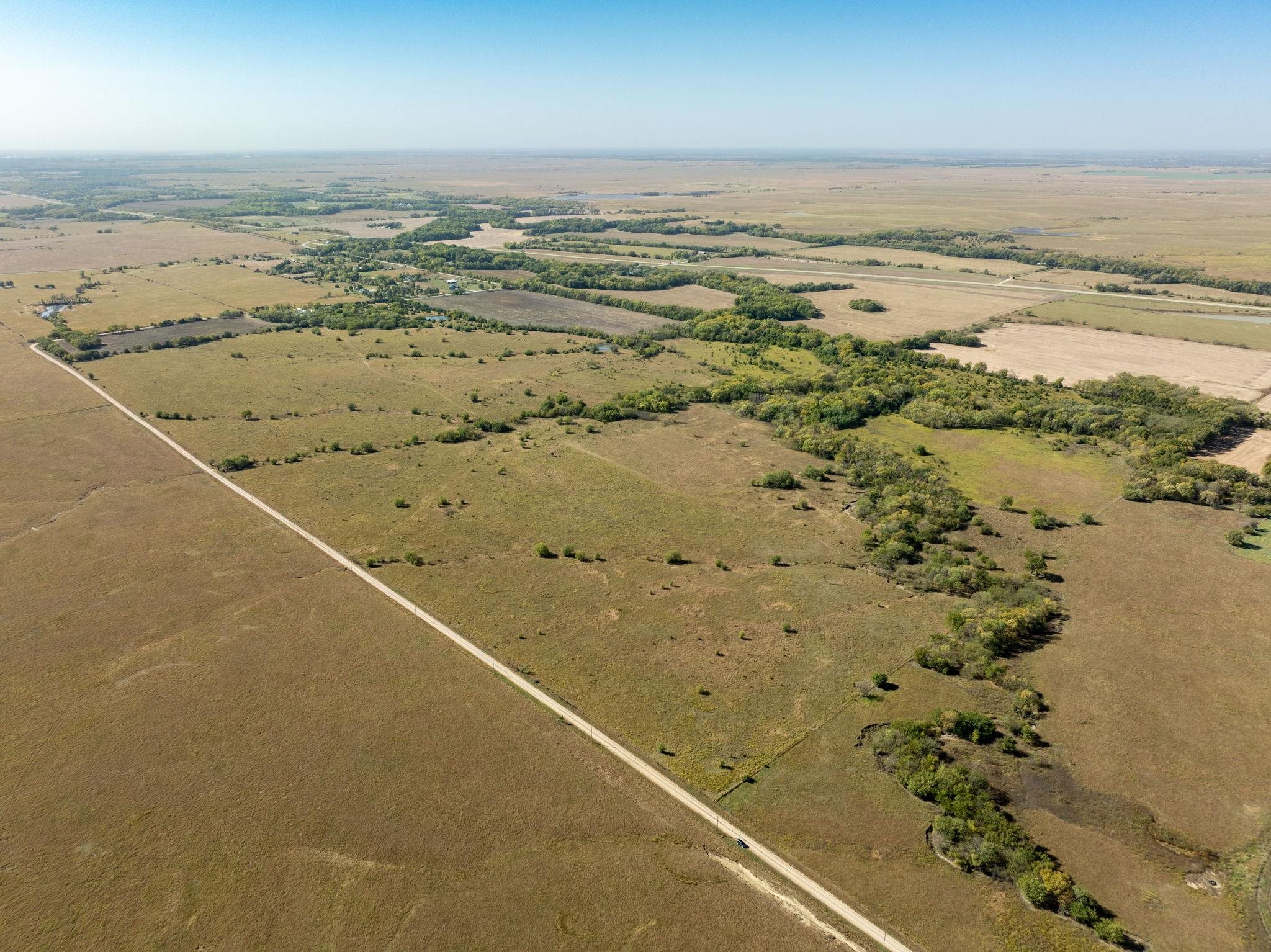 NW 90th St, El Dorado, Kansas image 5