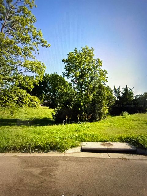 Vacant Land For Sale - 1220 Skyview Dr<br/> El Dorado, KS 67042