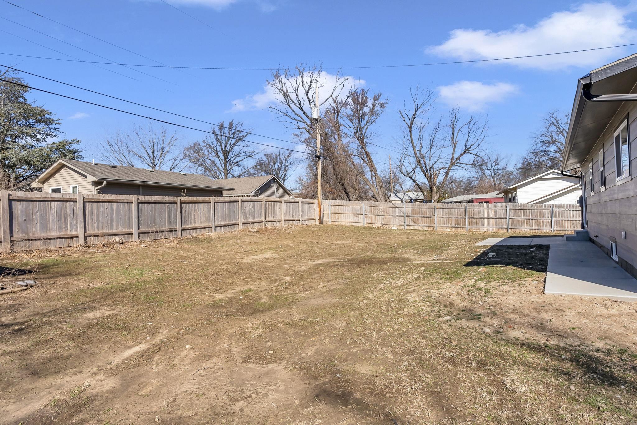 7319 W Warren St, Wichita, Kansas image 3