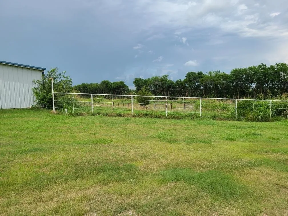 Winfield, Kansas 67156, United States, 2 Bedrooms Bedrooms, ,2 BathroomsBathrooms,Residential,Active,166723