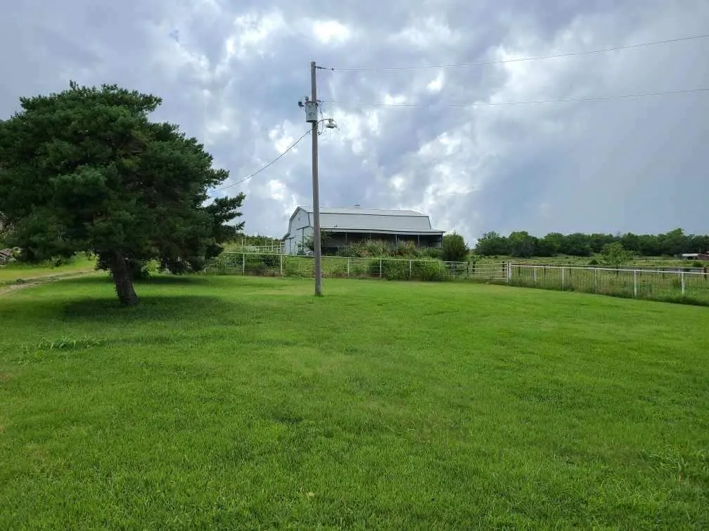 Winfield, Kansas 67156, United States, 2 Bedrooms Bedrooms, ,2 BathroomsBathrooms,Residential,Active,166723