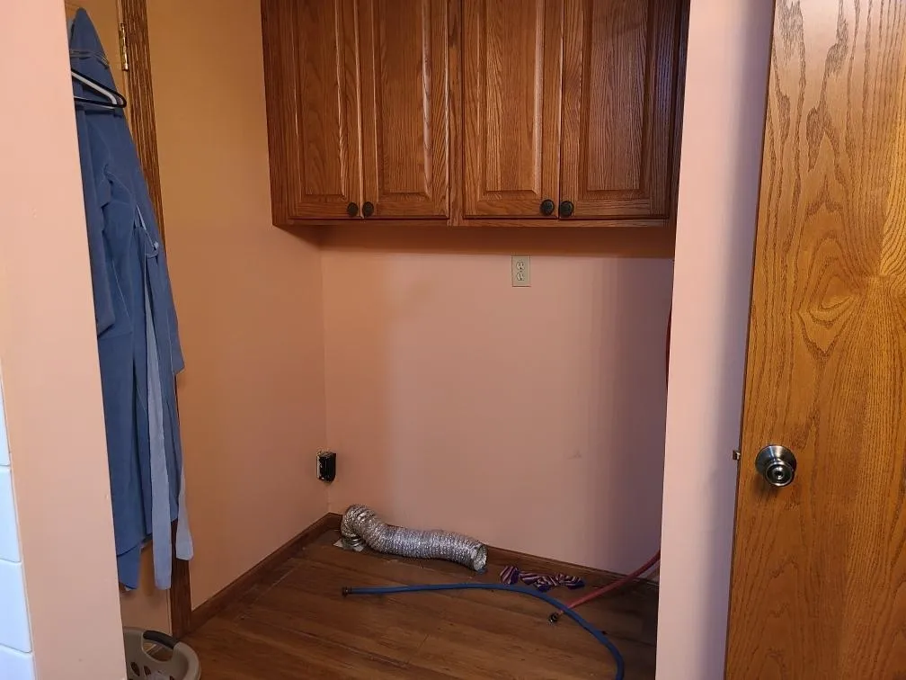 Winfield, Kansas 67156, United States, 2 Bedrooms Bedrooms, ,2 BathroomsBathrooms,Residential,Active,166723