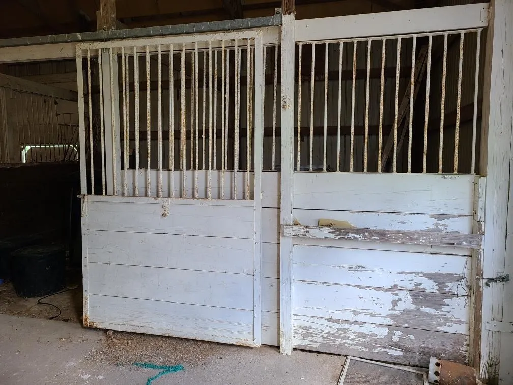 Winfield, Kansas 67156, United States, 2 Bedrooms Bedrooms, ,2 BathroomsBathrooms,Residential,Active,166723