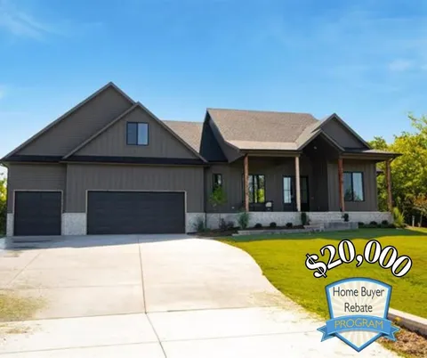 323 N Sarah Ct, Derby, KS MLS: 637064