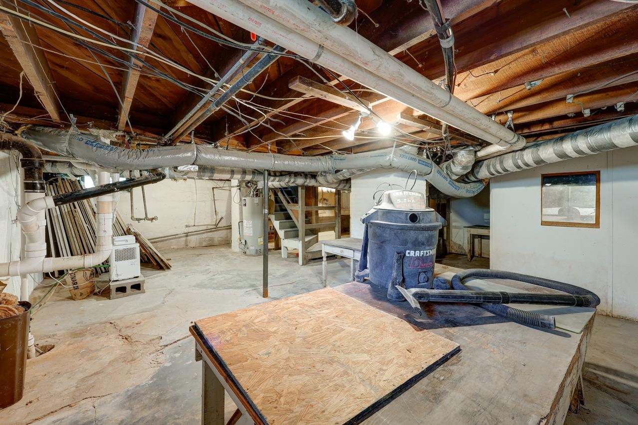 1219 E 9th Ave, Winfield, Kansas image 35