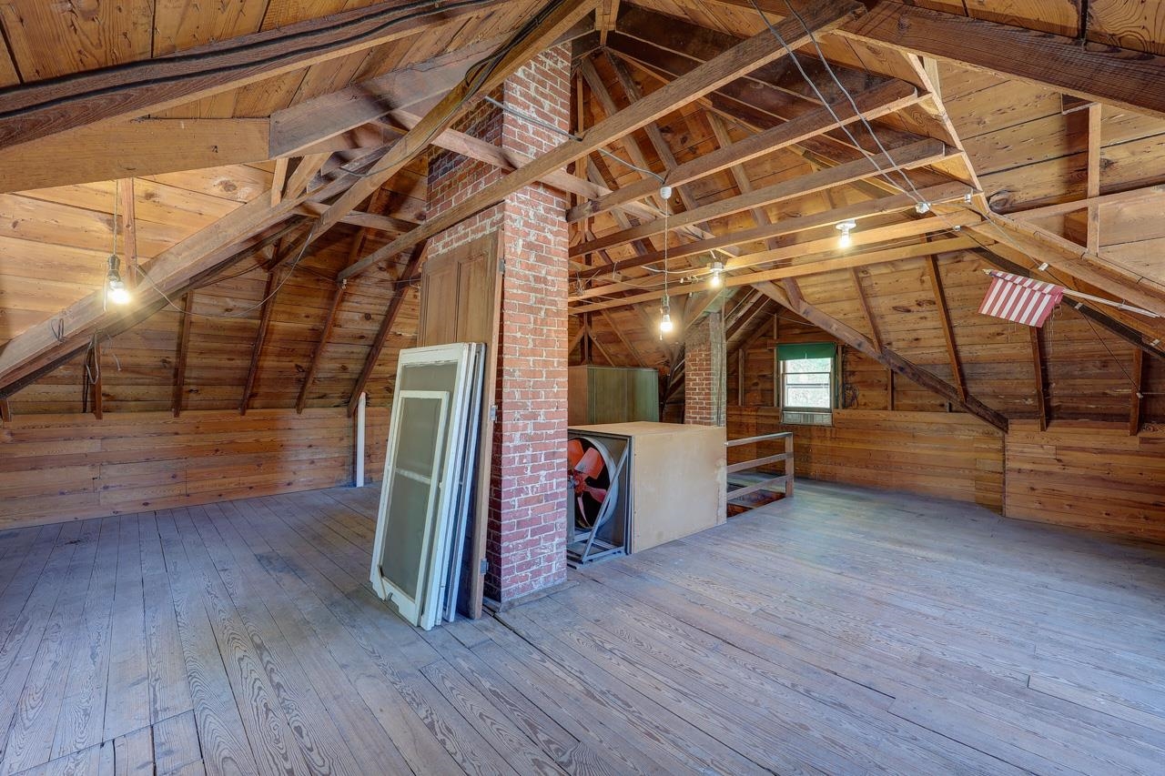 1219 E 9th Ave, Winfield, Kansas image 33