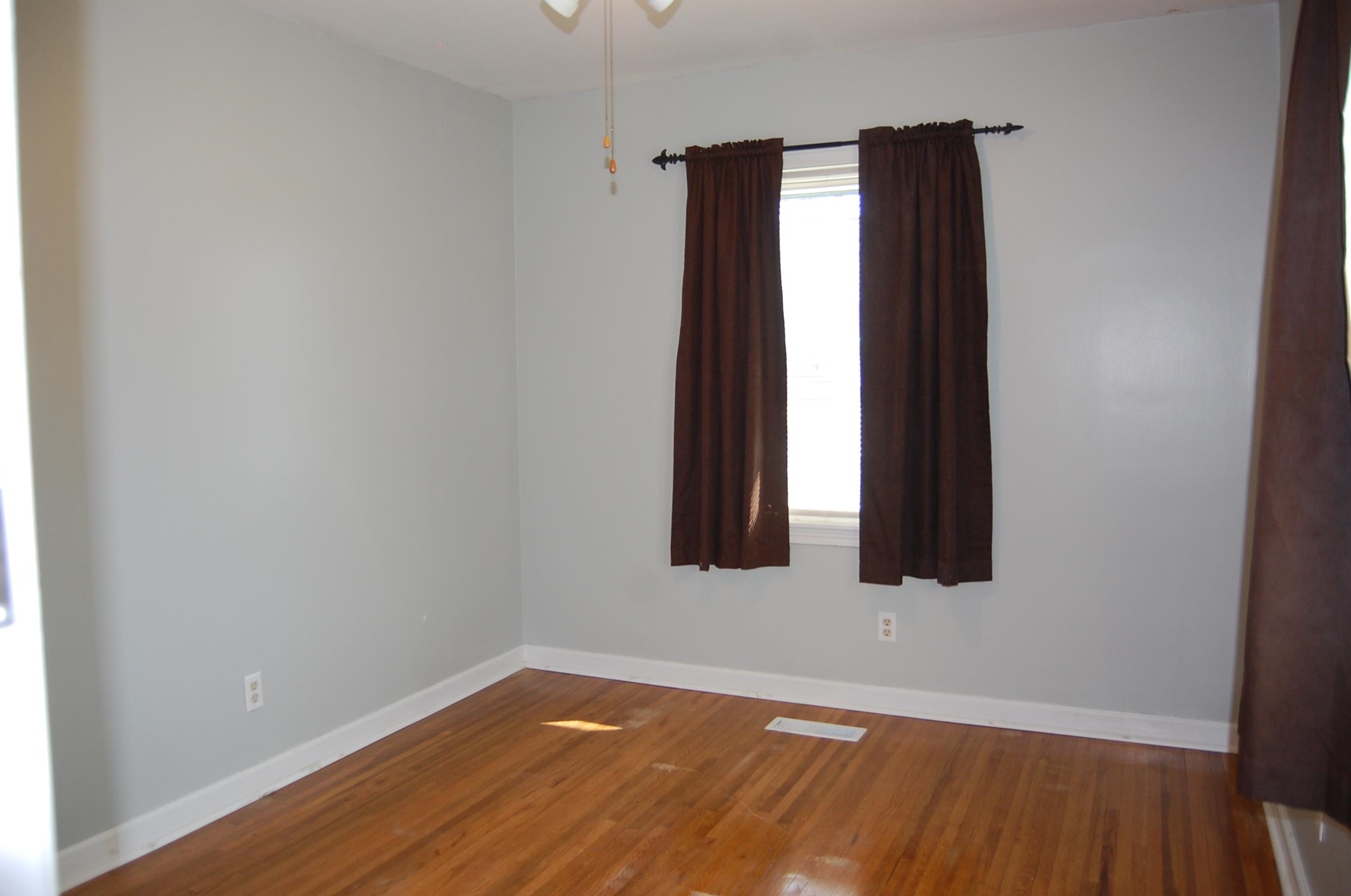 20 S Elm St, Hutchinson, Kansas image 12
