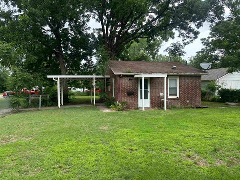 Homes For Sale - 1938 W Walker St<br/> Wichita, KS 67213
