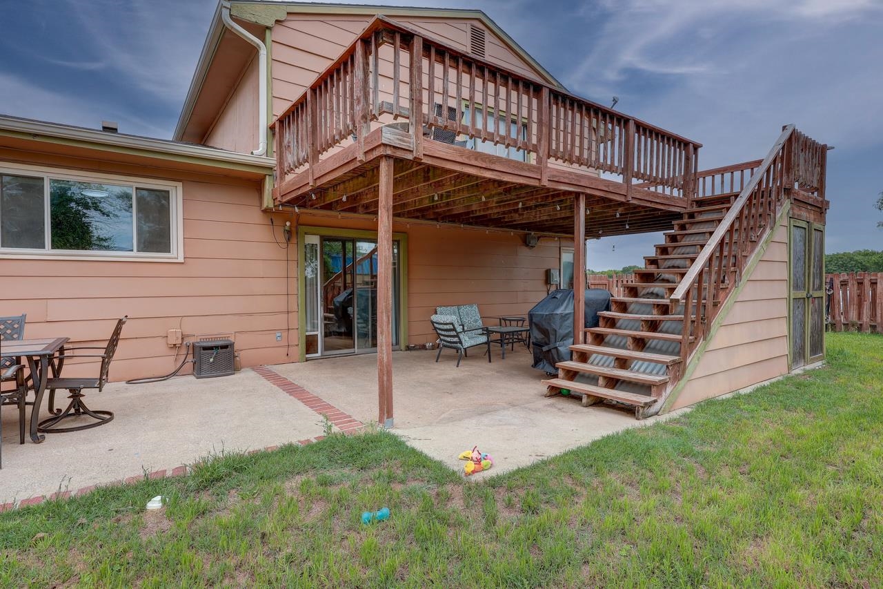 437 Warren Way, Arkansas City, Kansas image 28