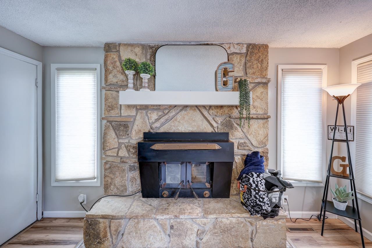 437 Warren Way, Arkansas City, Kansas image 15