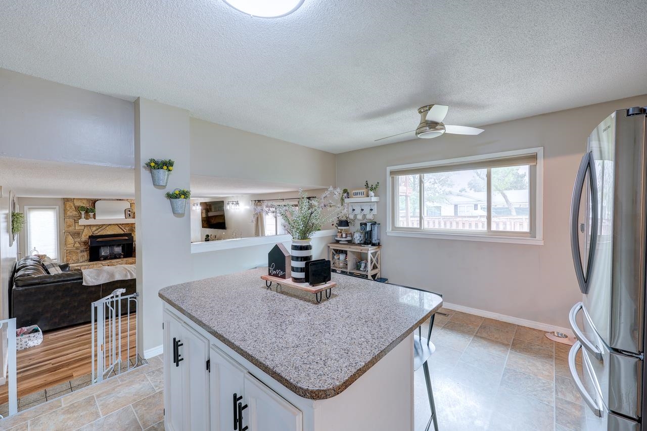 437 Warren Way, Arkansas City, Kansas image 11