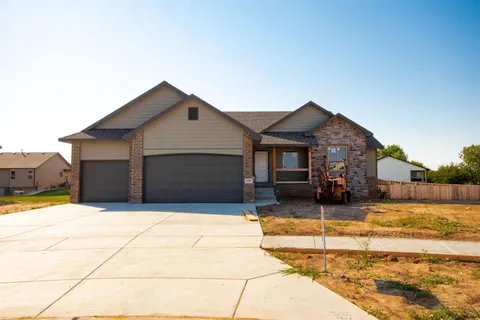 2552 Spring Meadows Ct, Derby, KS 67037 - MLS#: 645564