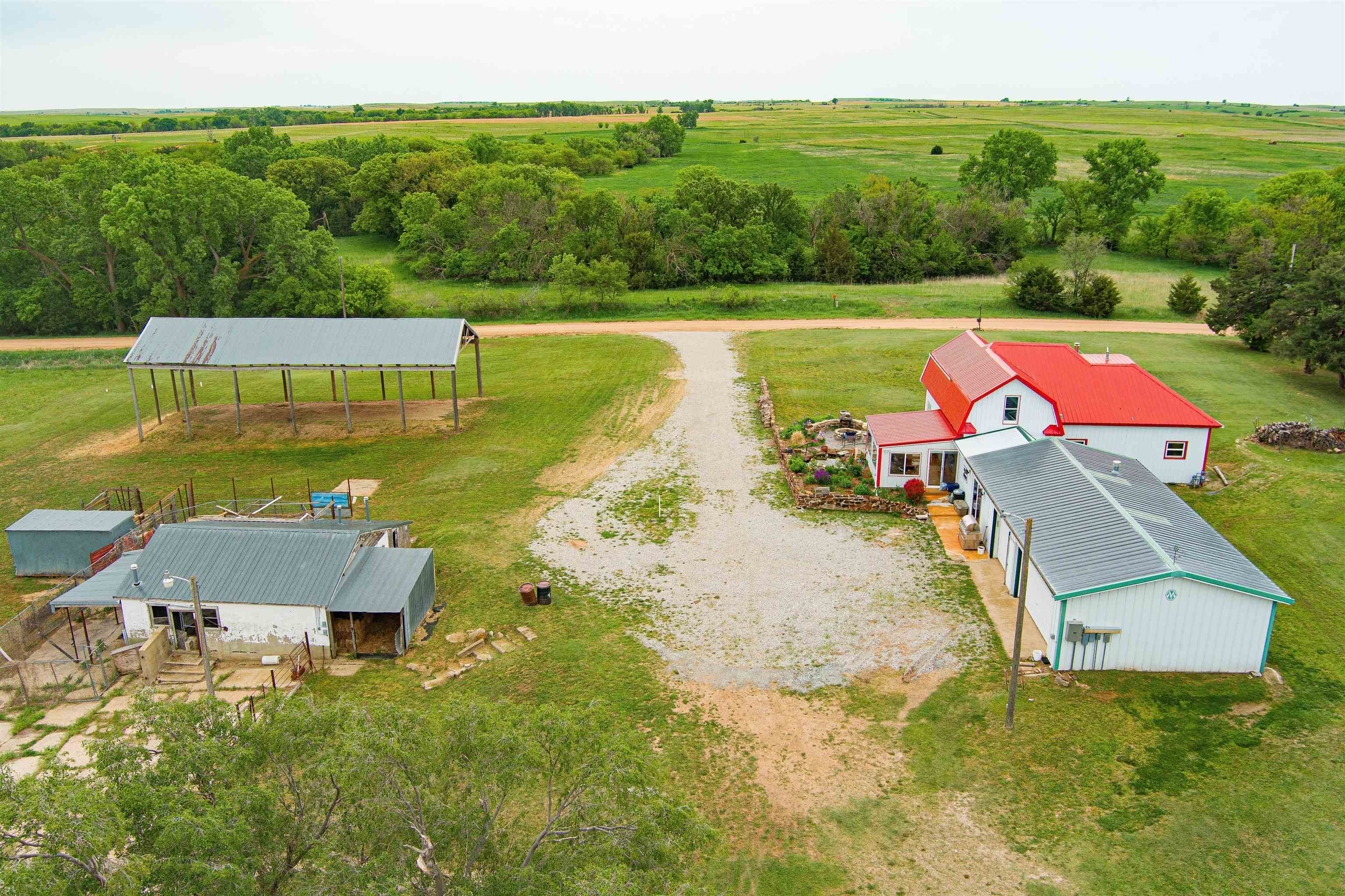 1515 Avenue O, Ellsworth, Kansas image 34