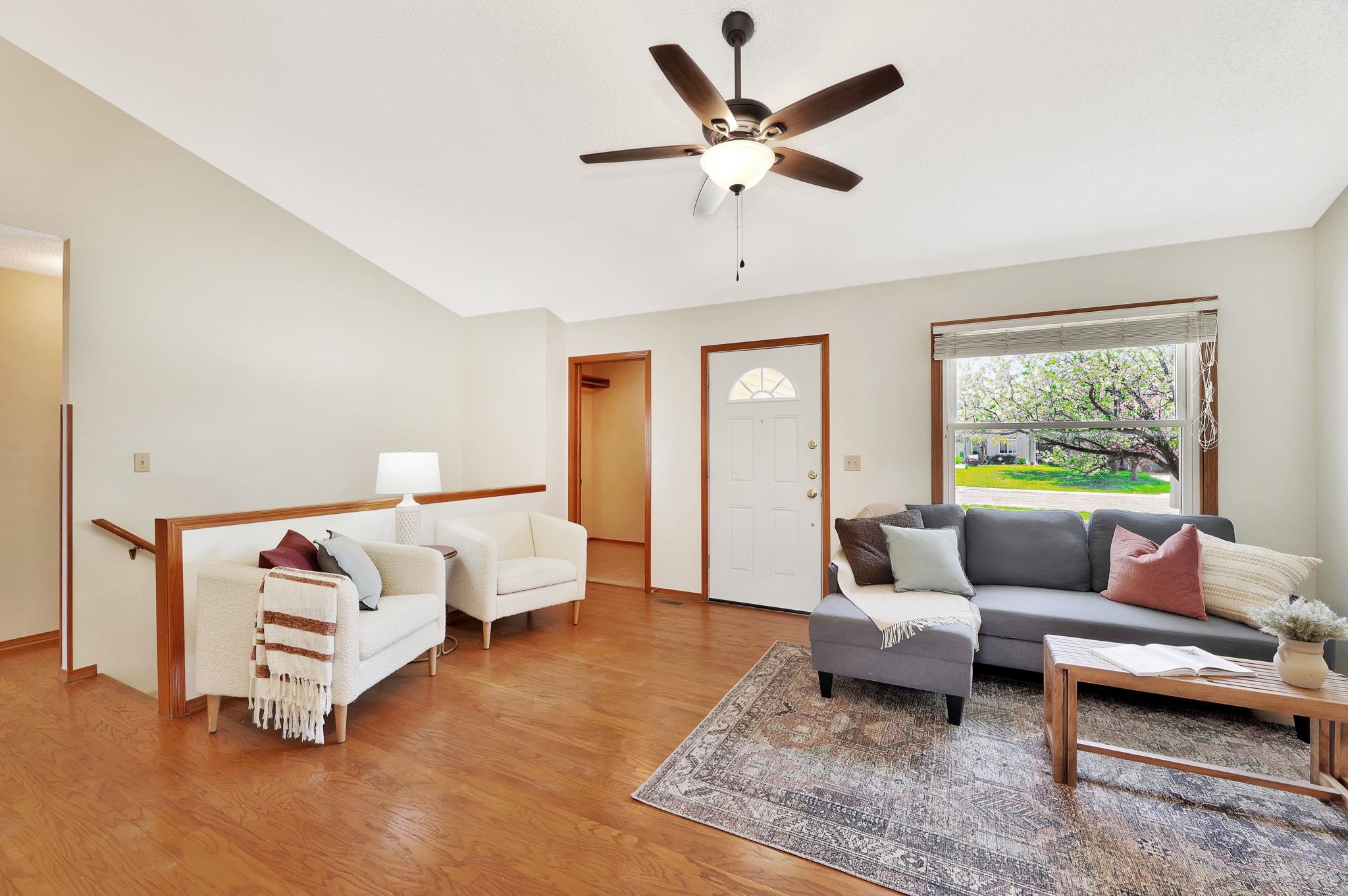 1225 S Fox Run, Wichita, Kansas image 6