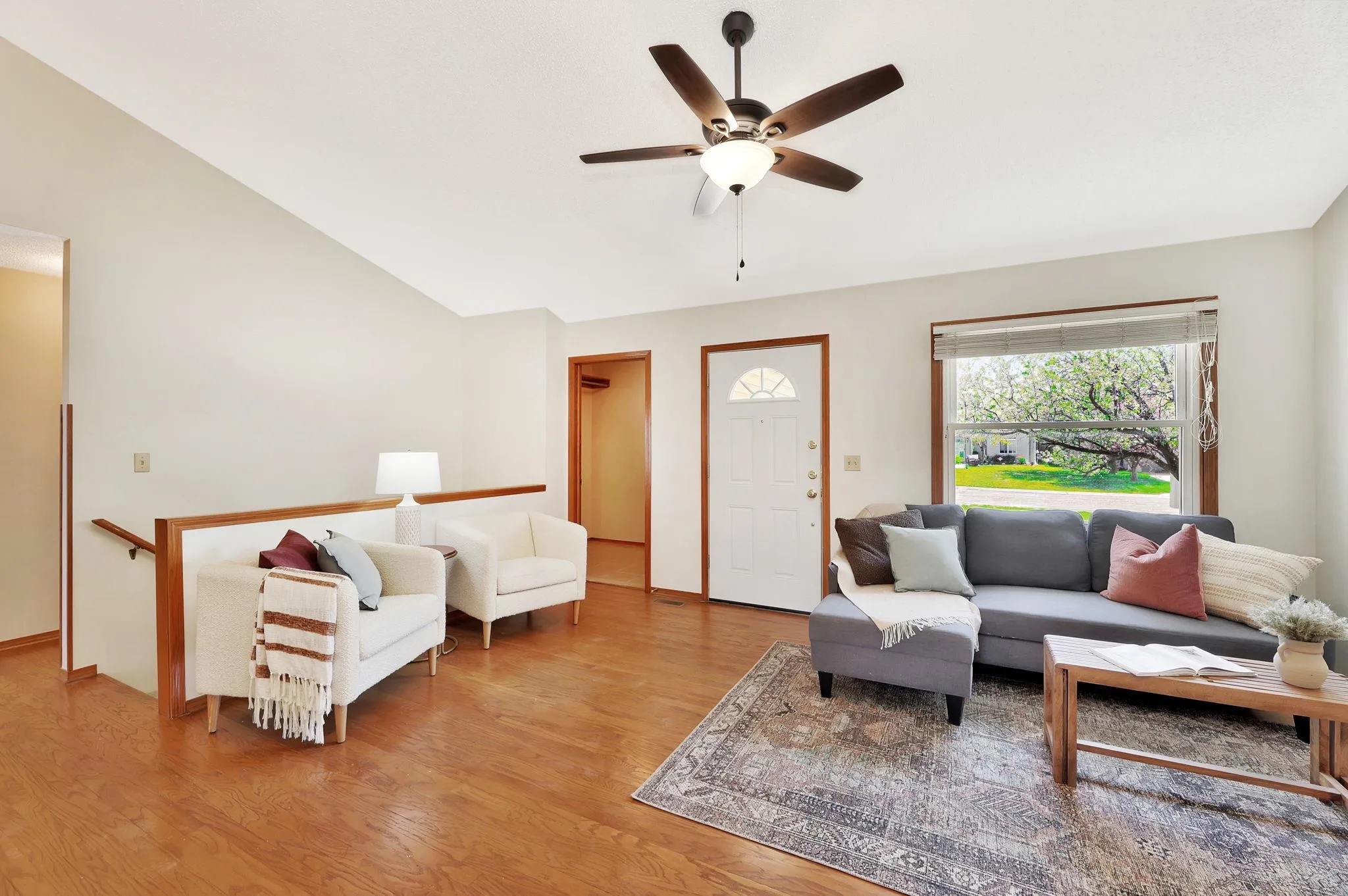 Wichita, Kansas 67207, United States, 4 Bedrooms Bedrooms, ,3 BathroomsBathrooms,Residential,Pending,107639