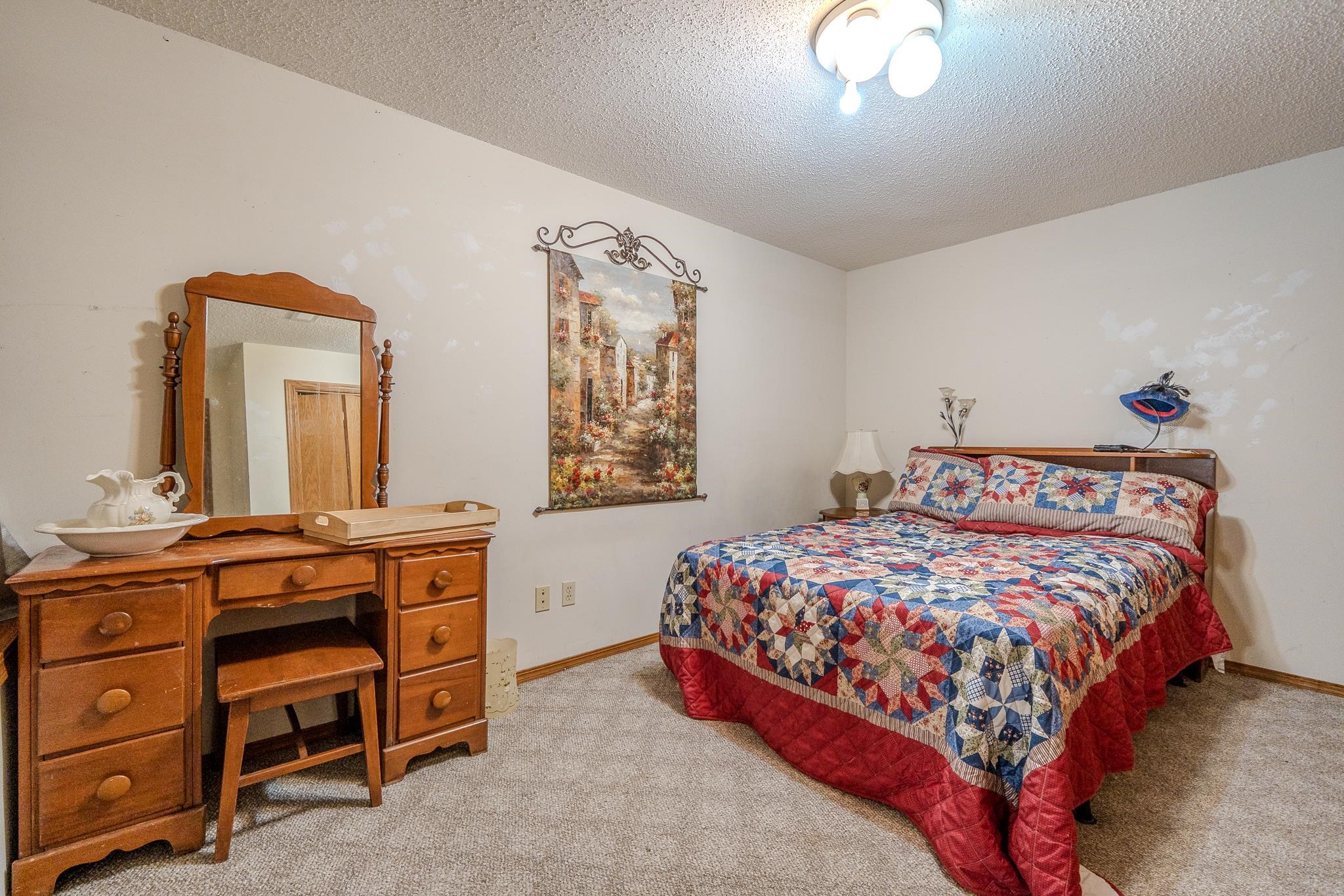 421 Fieldstone St, Valley Center, Kansas image 16