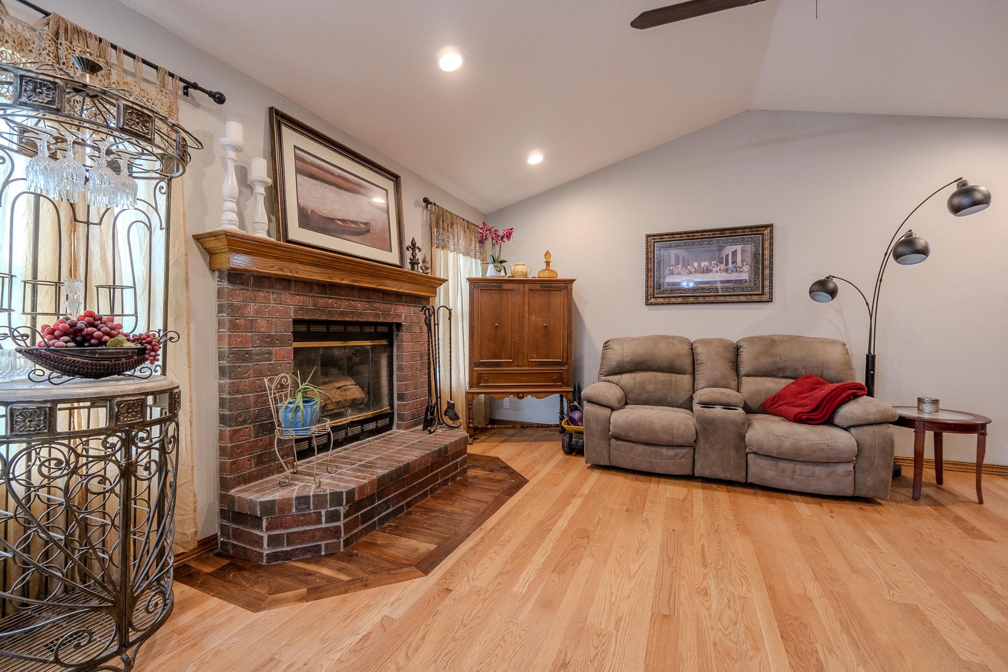 421 Fieldstone St, Valley Center, Kansas image 6