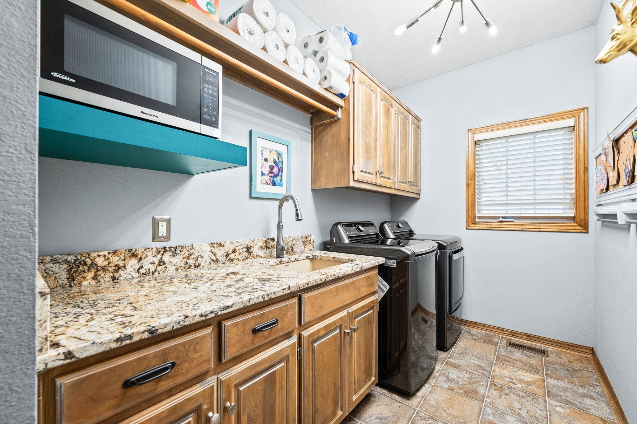 14223 E Wentworth Ct, Wichita, Kansas image 23