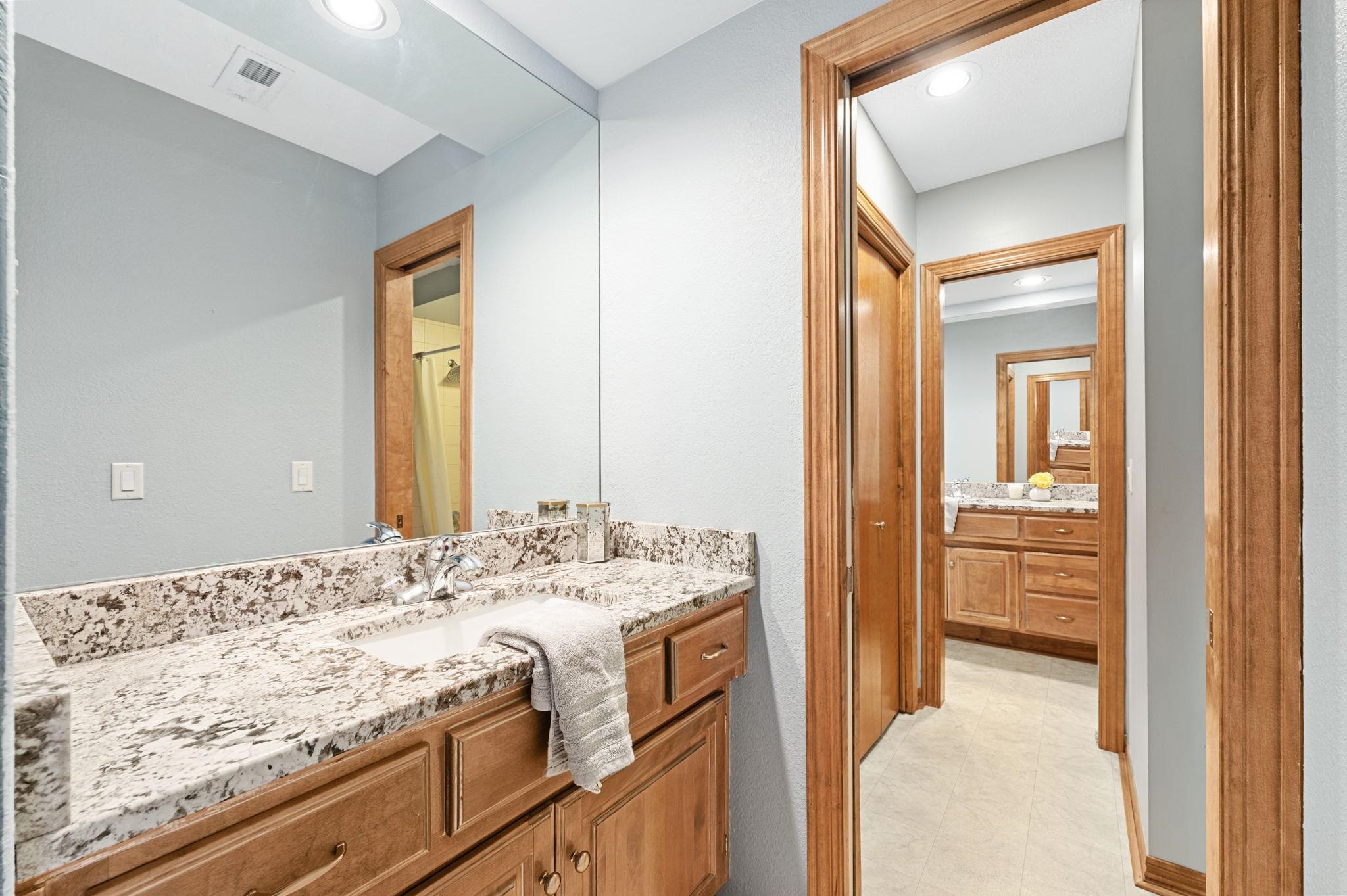 14223 E Wentworth Ct, Wichita, Kansas image 15