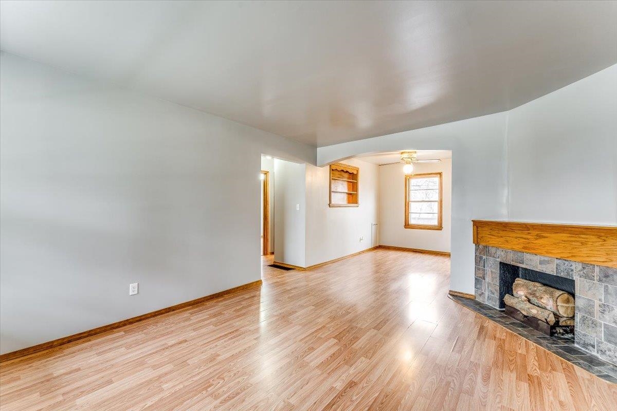 Wichita, Kansas 67218, United States, 2 Bedrooms Bedrooms, ,1 BathroomBathrooms,Residential,Pending,65502