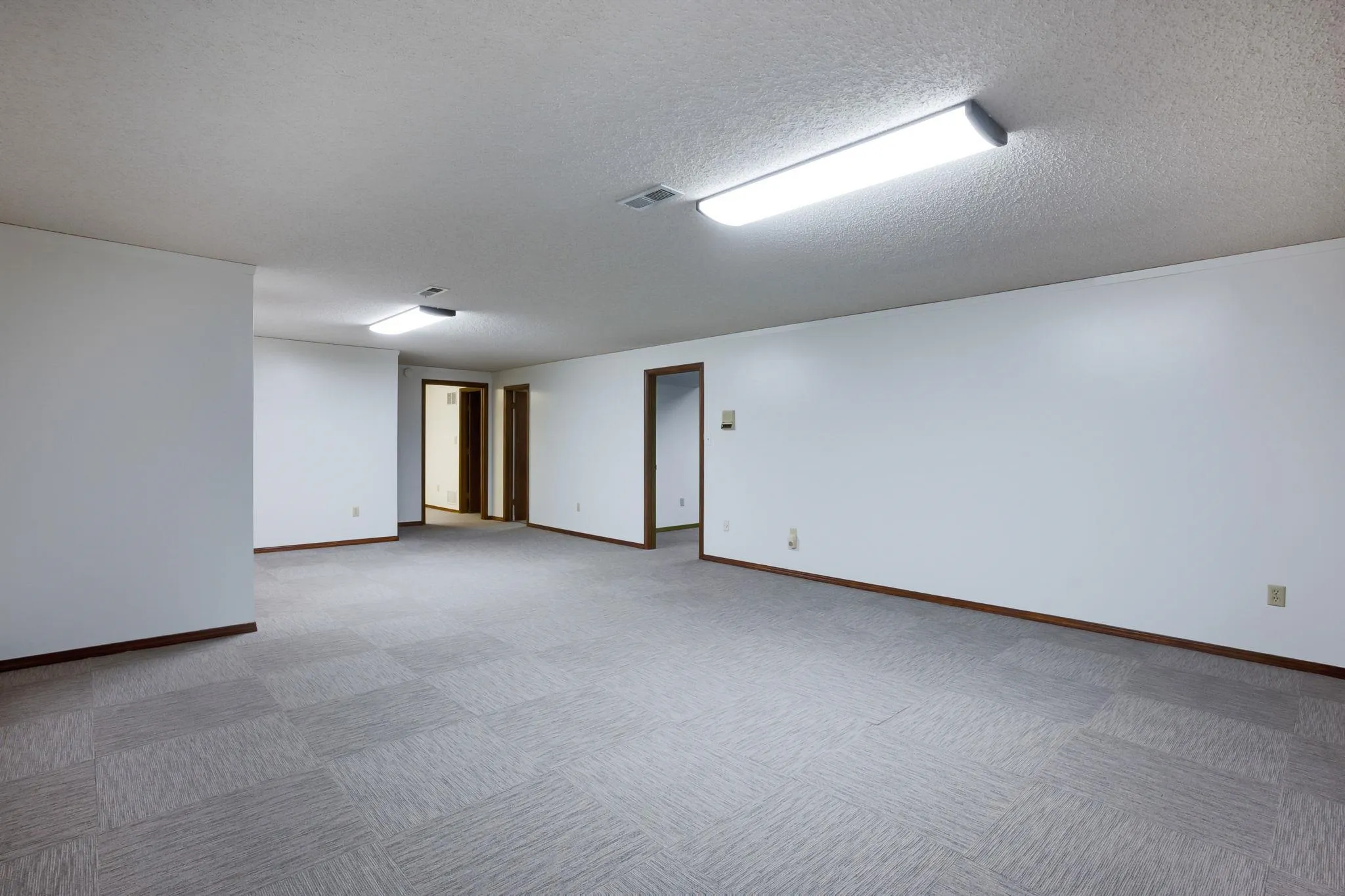 Derby, Kansas 67037, United States, 4 Bedrooms Bedrooms, ,5 BathroomsBathrooms,Residential,Active,210957