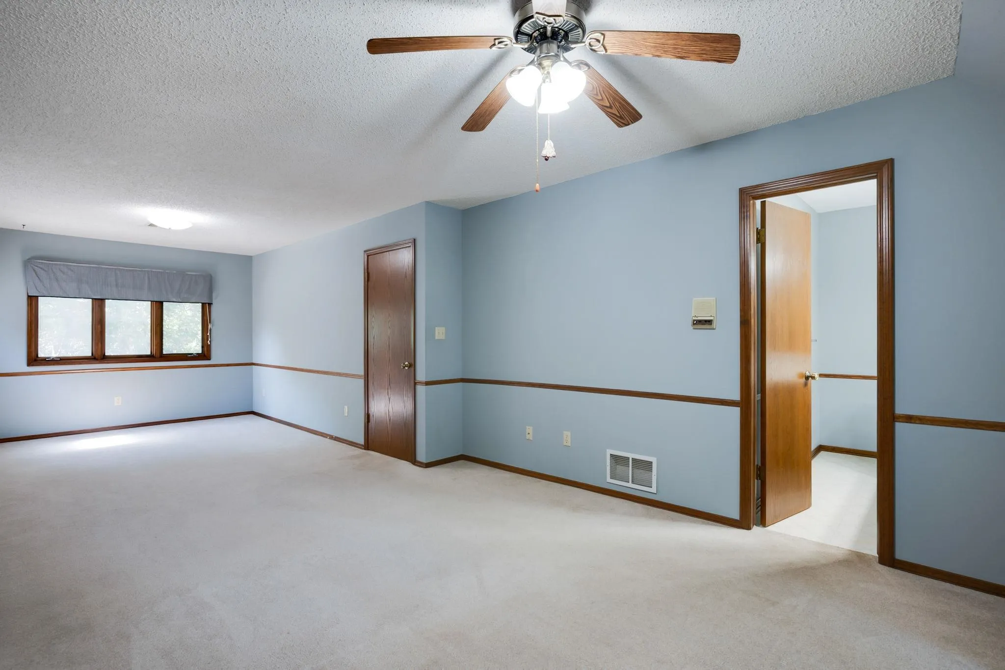 Derby, Kansas 67037, United States, 4 Bedrooms Bedrooms, ,5 BathroomsBathrooms,Residential,Active,210957