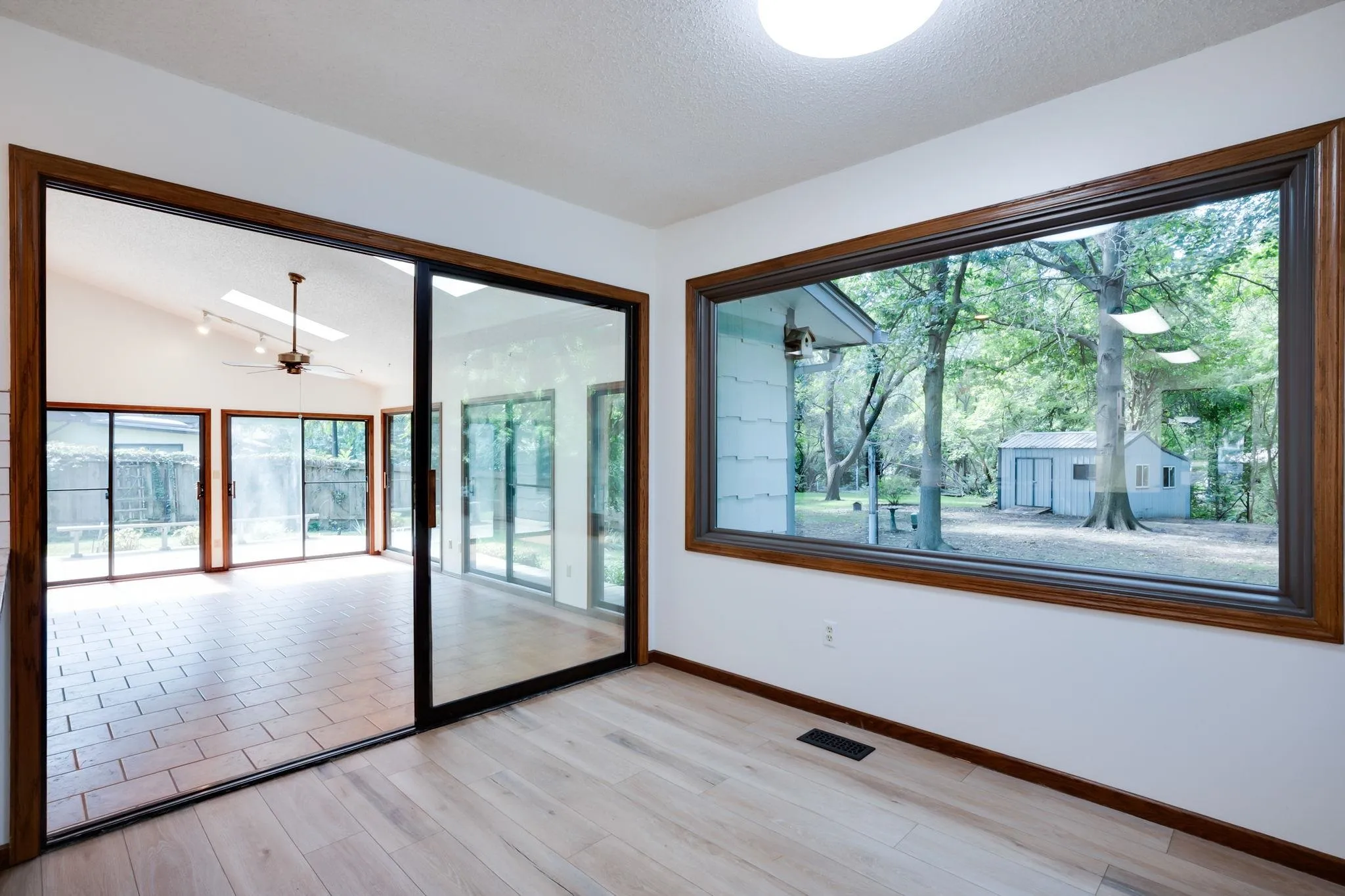 Derby, Kansas 67037, United States, 4 Bedrooms Bedrooms, ,5 BathroomsBathrooms,Residential,Active,210957