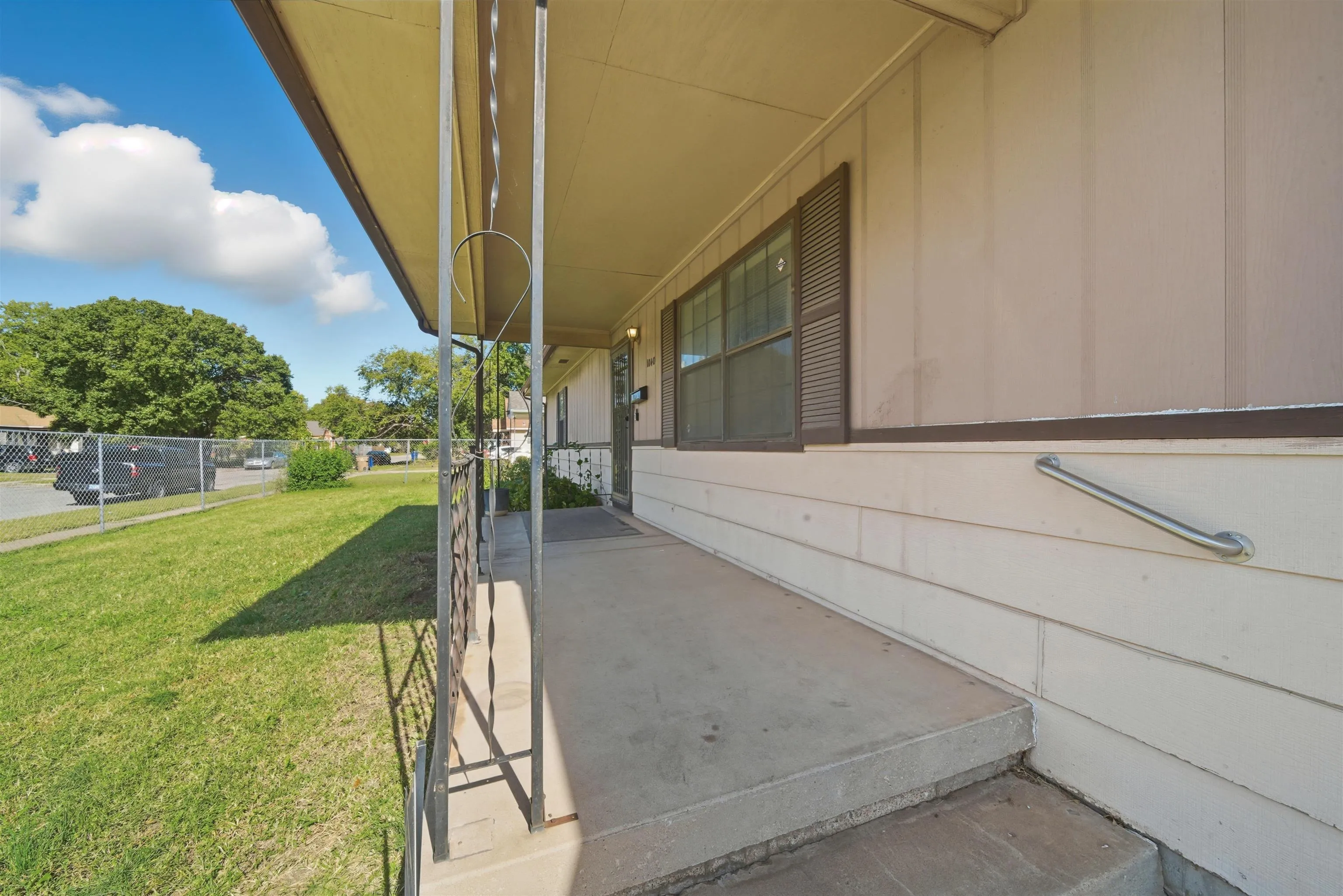 Wichita, Kansas 67214, United States, 2 Bedrooms Bedrooms, ,2 BathroomsBathrooms,Residential,Active,234014