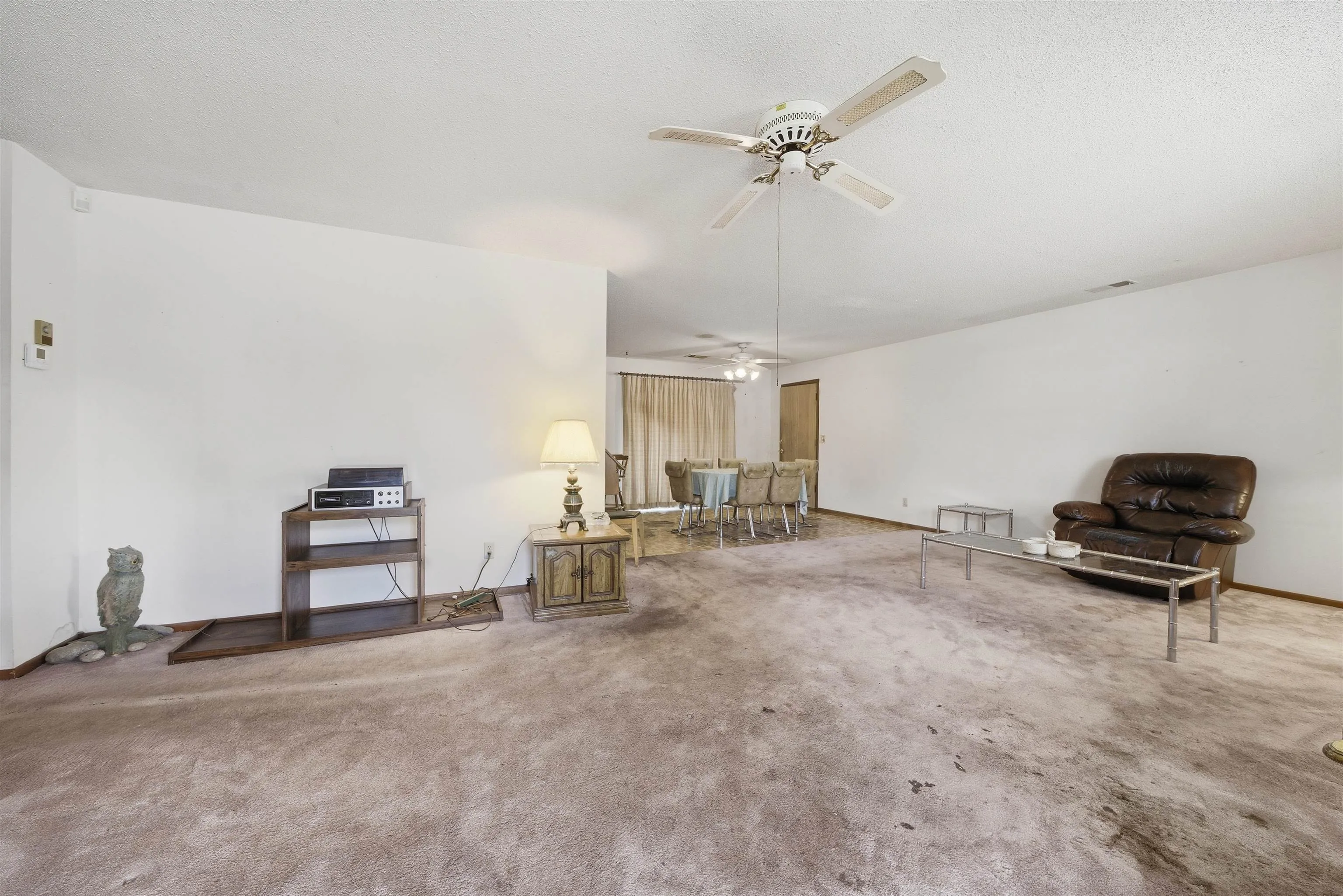 Wichita, Kansas 67214, United States, 2 Bedrooms Bedrooms, ,2 BathroomsBathrooms,Residential,Active,234014