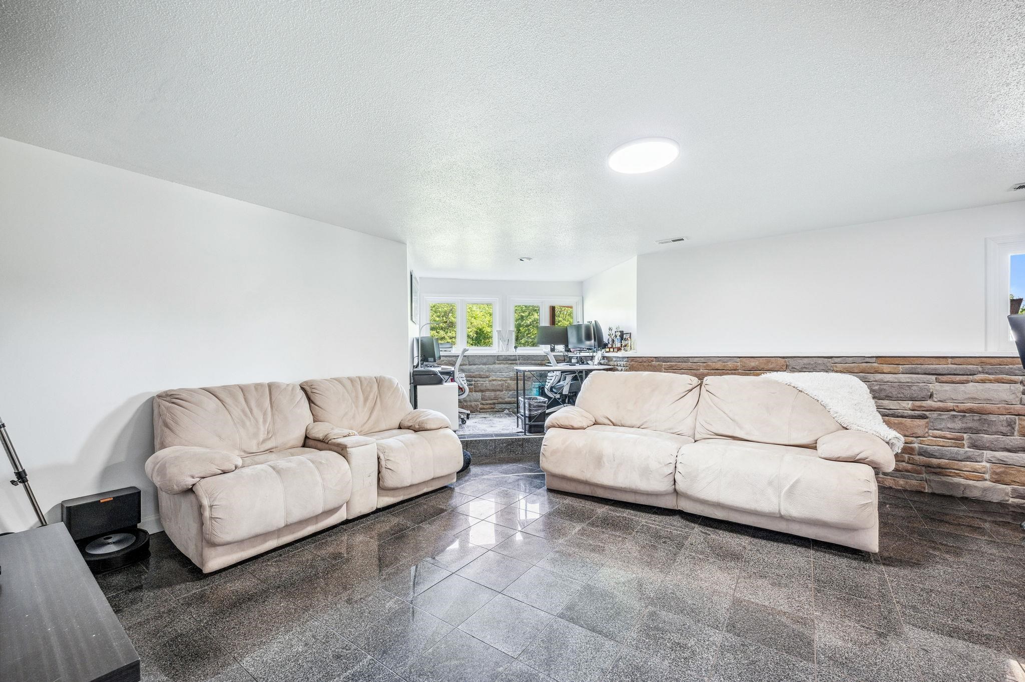 3500 N 135th St W St, Wichita, Kansas image 21